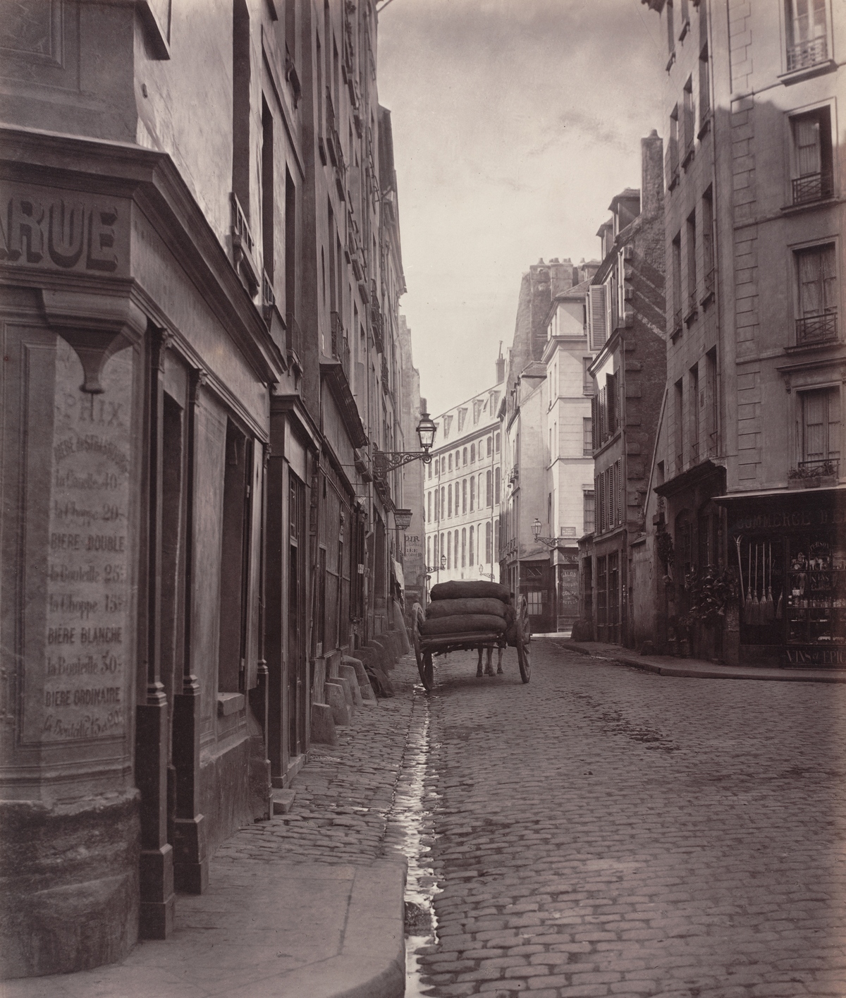 Rue de la Bucherie, du cul de sac Saint-Ambroise