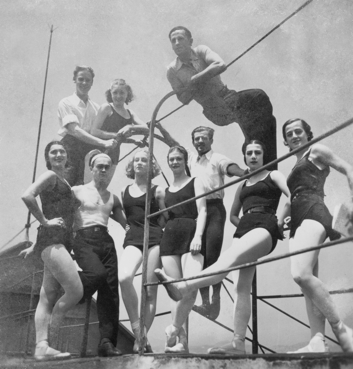 Rehearsing on the roof of Les Chatelets theater (1933)